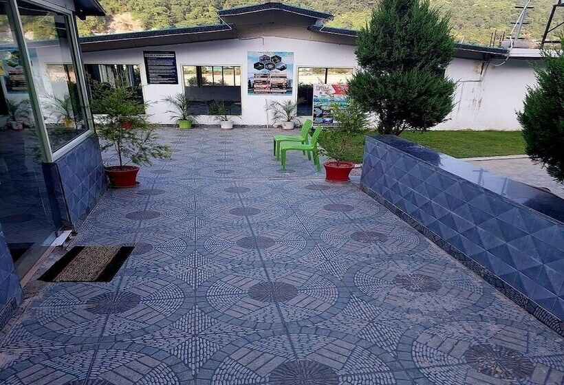 Отель Pride Inn Luxury Resort By Uk Heaven