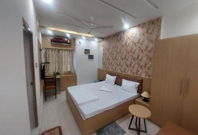 בית מלון כפרי Sunshine & Restaurant