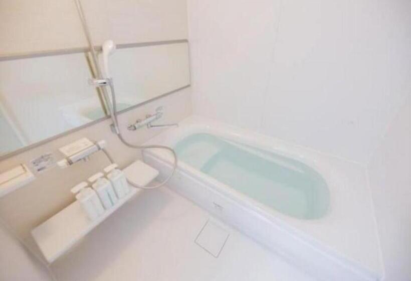 בית מלון כפרי Yuzawa Onsen Lodge 1min To Lift House