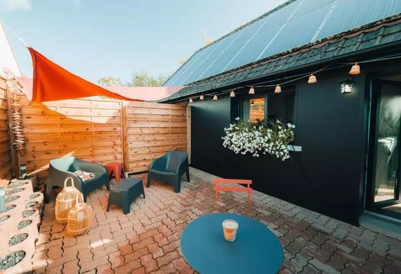 Majatalo Au Coin De Paradis