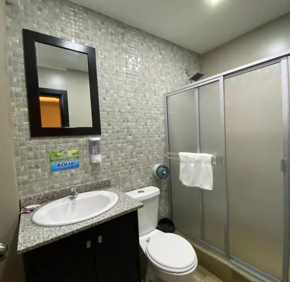 ペンション Hostal Del Rio