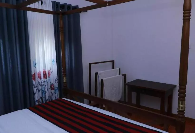 ペンション Mom & Dad Villa