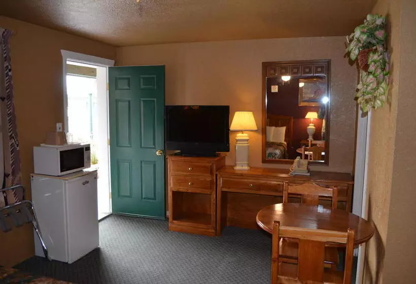 Classic Inn Motel