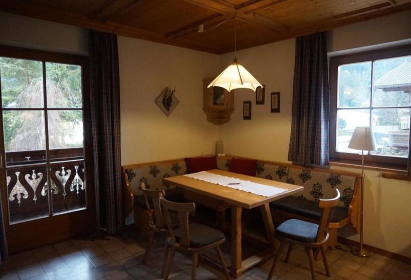 Szálloda Appartements Huber