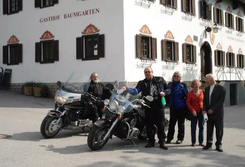 ホテル Baumgarten & Chalet Baumgarten