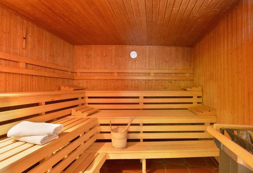 ホテル Baumgarten & Chalet Baumgarten