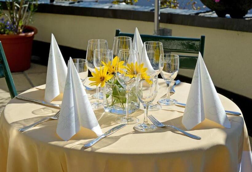 ホテル Baumgarten & Chalet Baumgarten