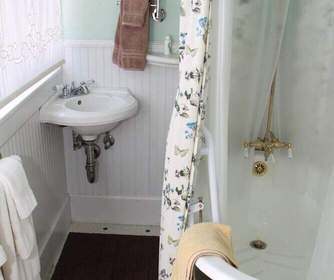 호텔 Bear Flag Inn