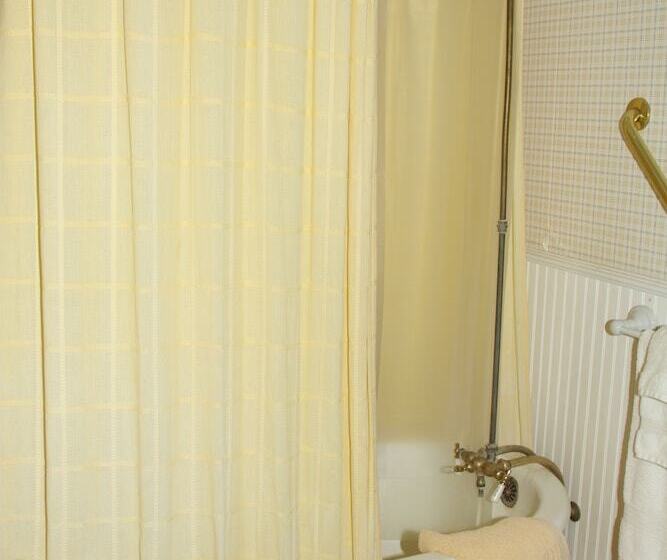 호텔 Bear Flag Inn