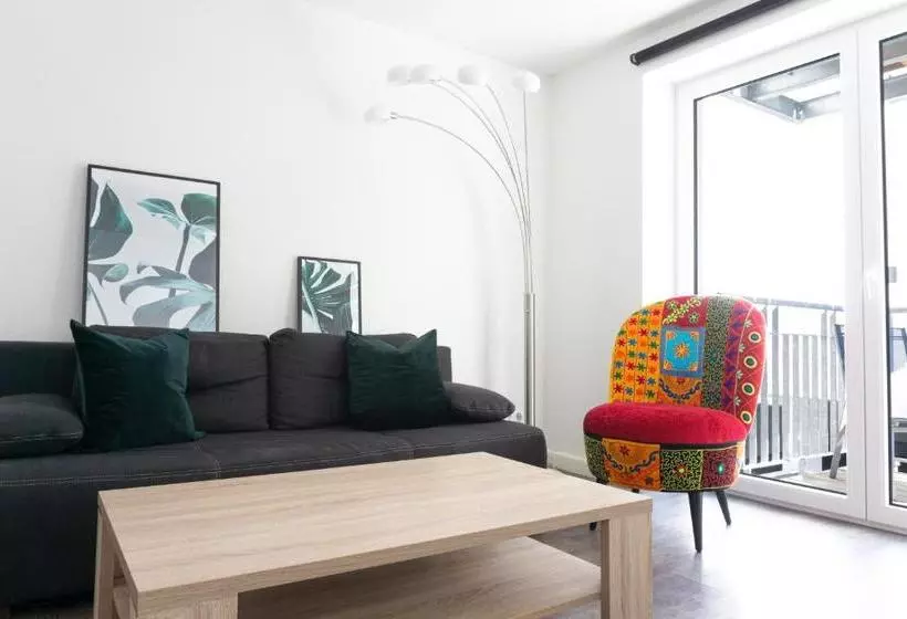 ホテル Boardinghouse Living28 Aachen