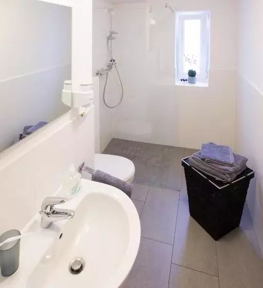 ホテル Boardinghouse Living28 Aachen