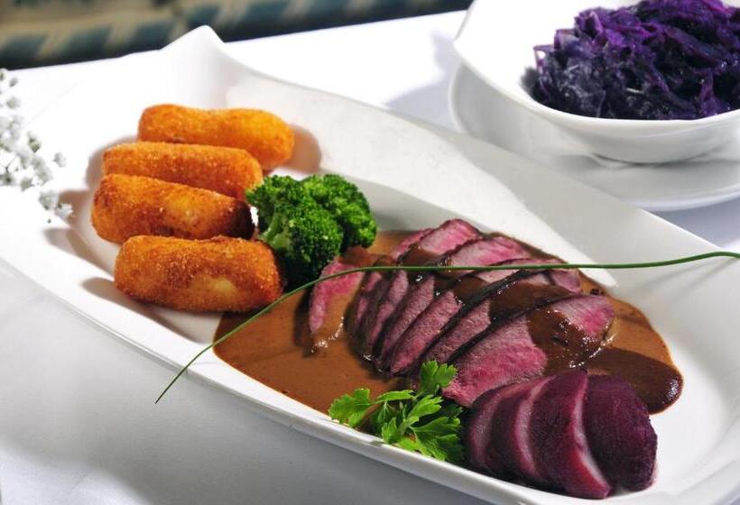 Отель Gasthof Maria Plain