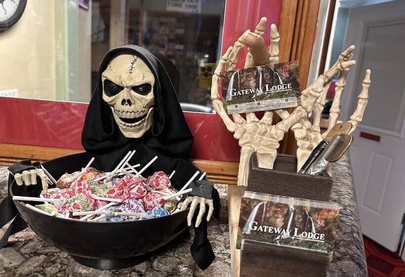 酒店 Gateway Lodge