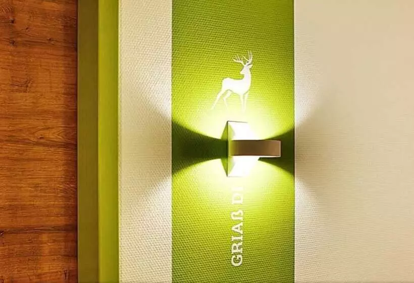 ホテル Green Deer Bavarian