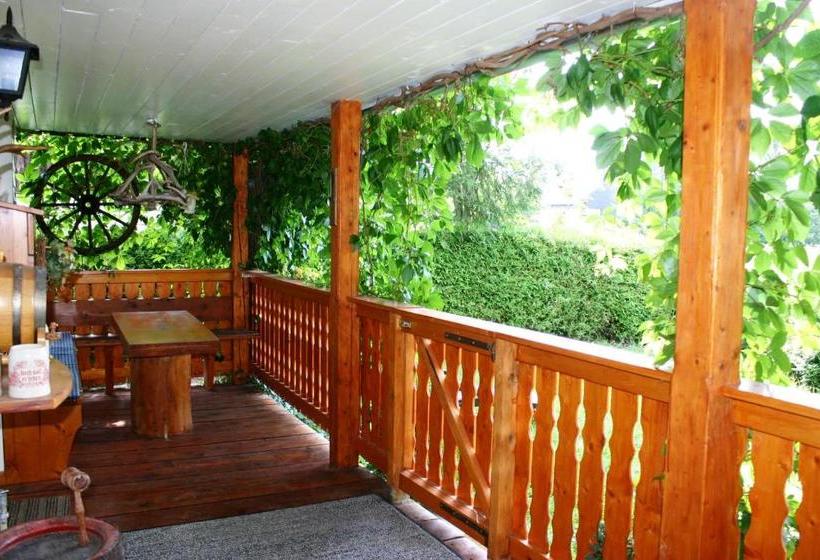 Отель Haus André