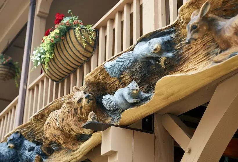 ホテル Hemlock Inn