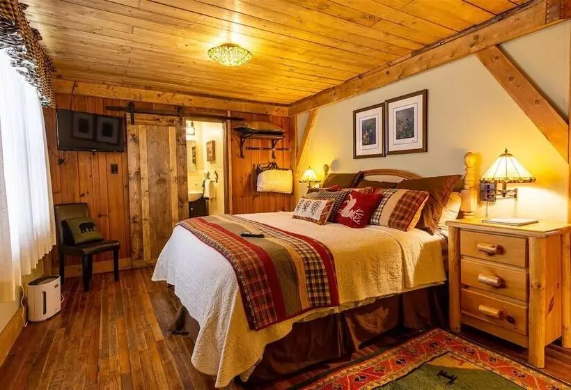 ホテル Hemlock Inn