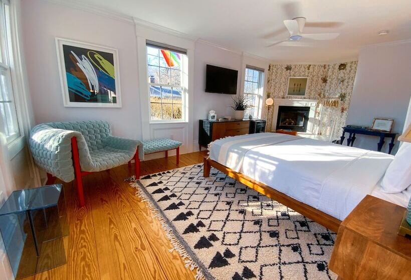 هتل Inn At Cook Street