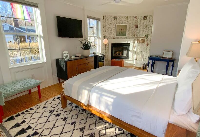 هتل Inn At Cook Street