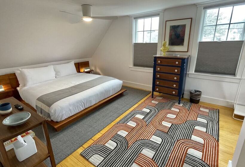 هتل Inn At Cook Street