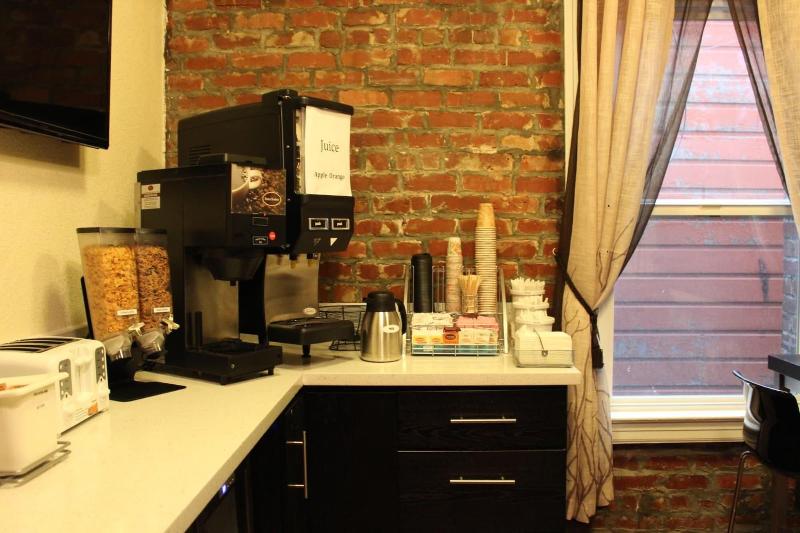 هتل Inn On Folsom