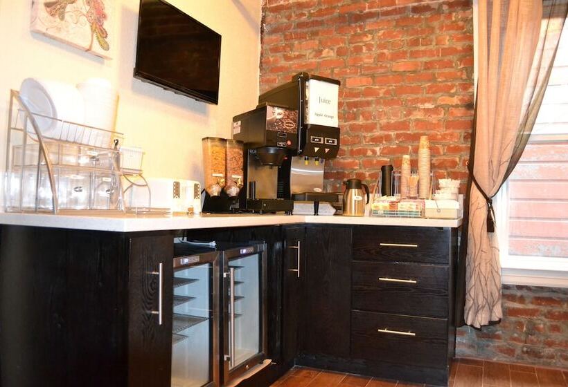 هتل Inn On Folsom