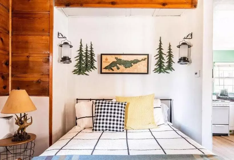هتل Lakewood Cabins