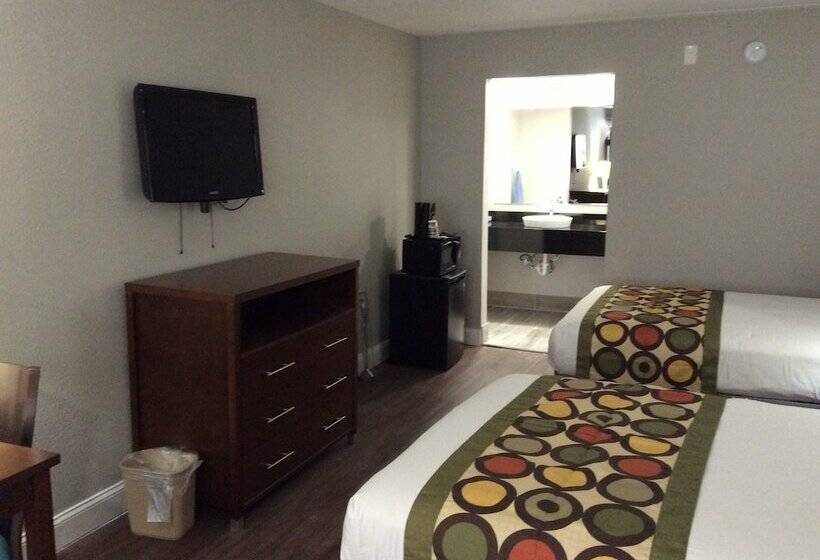 Отель Ocean's 24