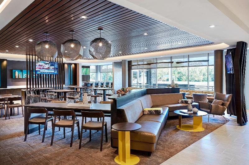 ホテル Springhill Suites By Marriott Tallahassee North