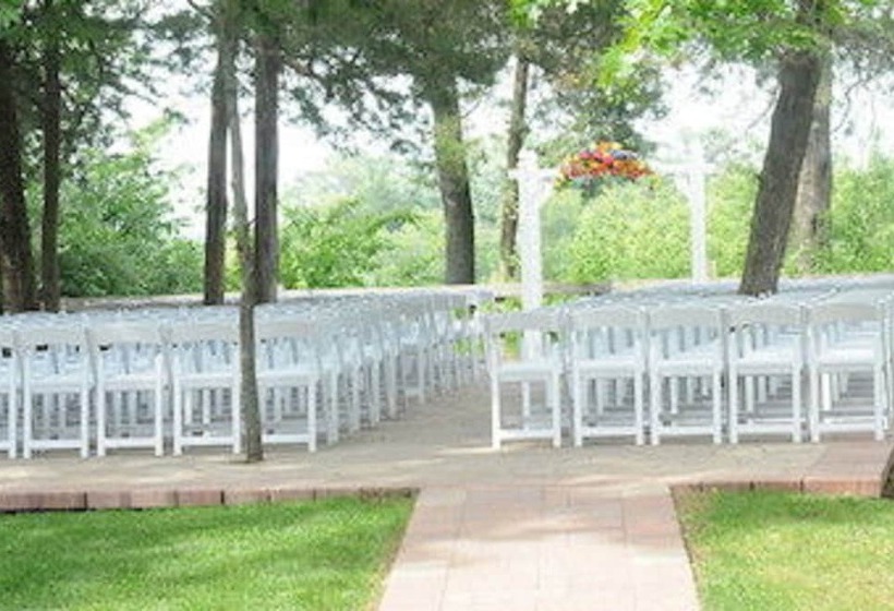 ホテル Starved Rock Lodge & Conference Center