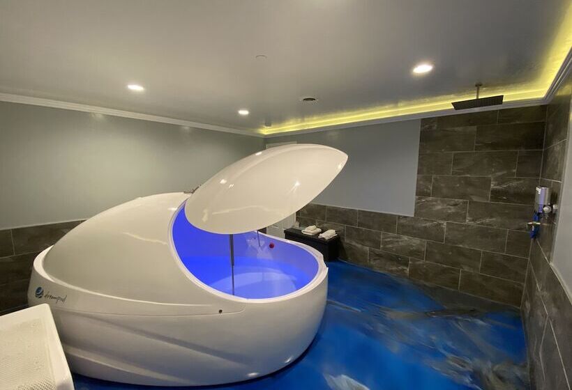 فندق Stone Hollow