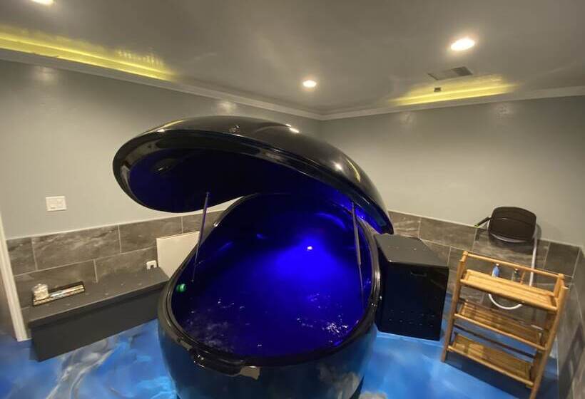 فندق Stone Hollow