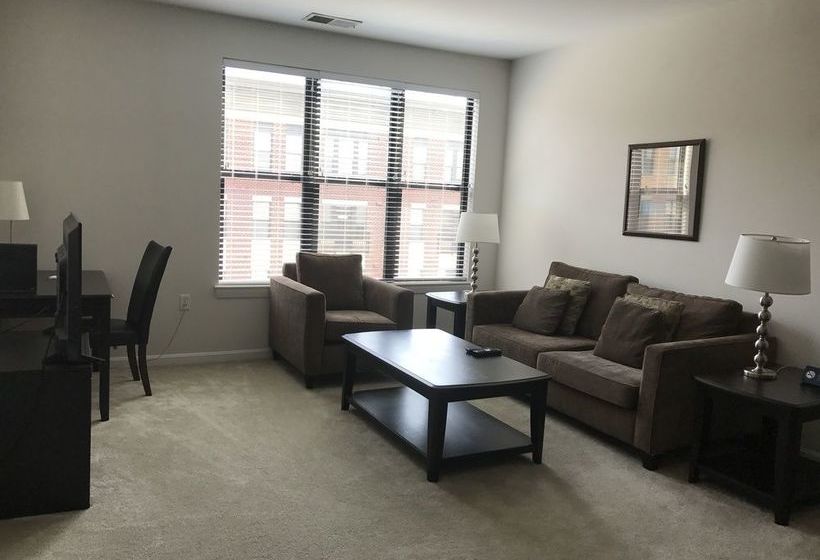 Szálloda The Avant At Reston Town Center