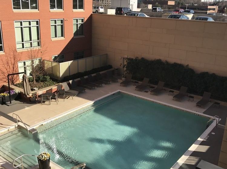 Szálloda The Avant At Reston Town Center