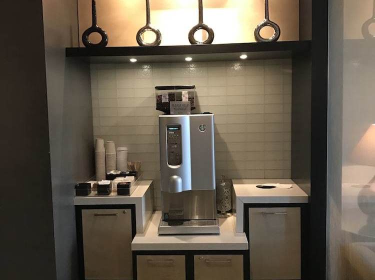 Szálloda The Avant At Reston Town Center