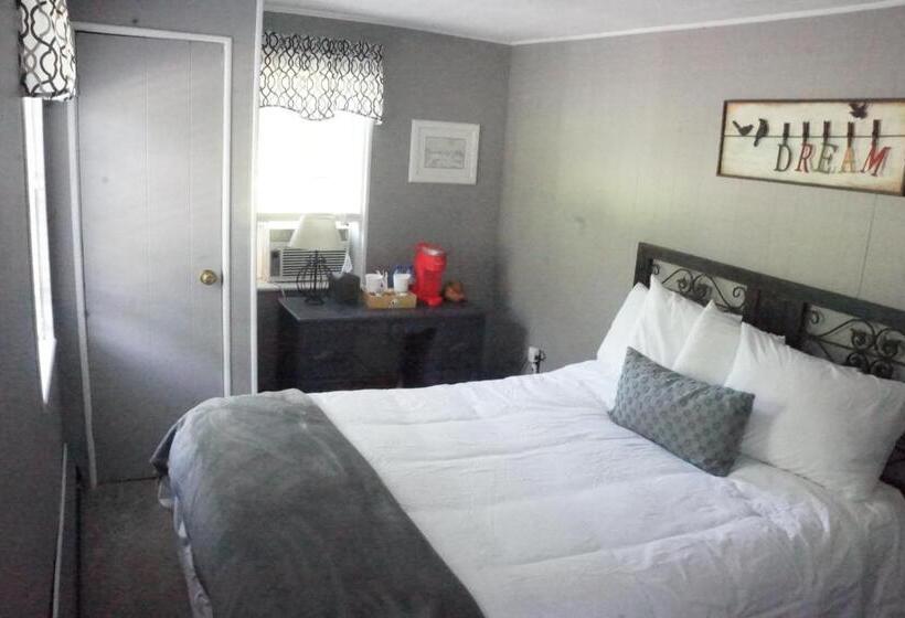 Отель The Frogtown Inn