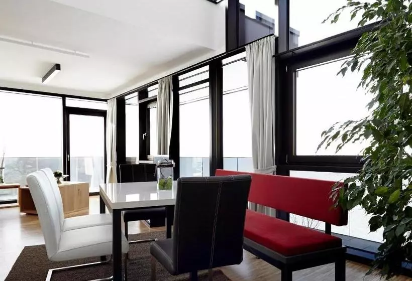 ホテル Thurnbach Top Level Apartments