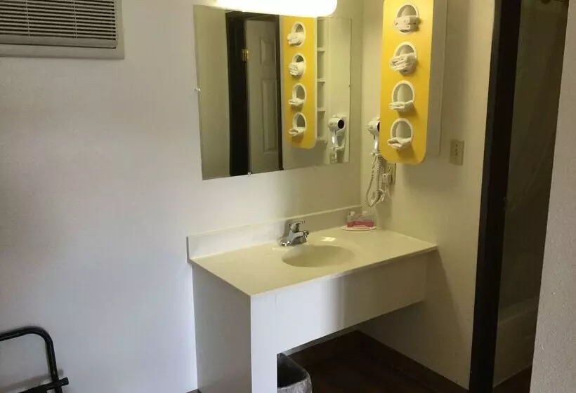 Hotelli Travelodge By Wyndham Wall