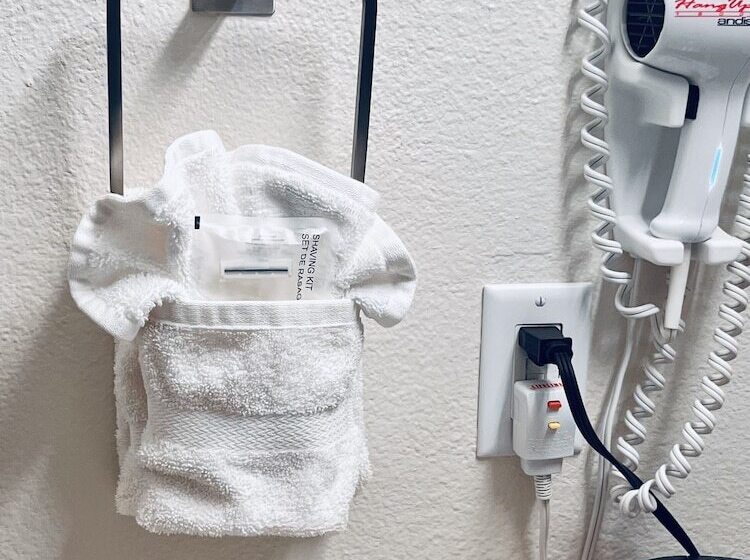 فندق Travelodge By Wyndham Wall