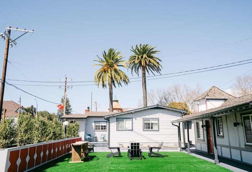 ホテル Viking Inn