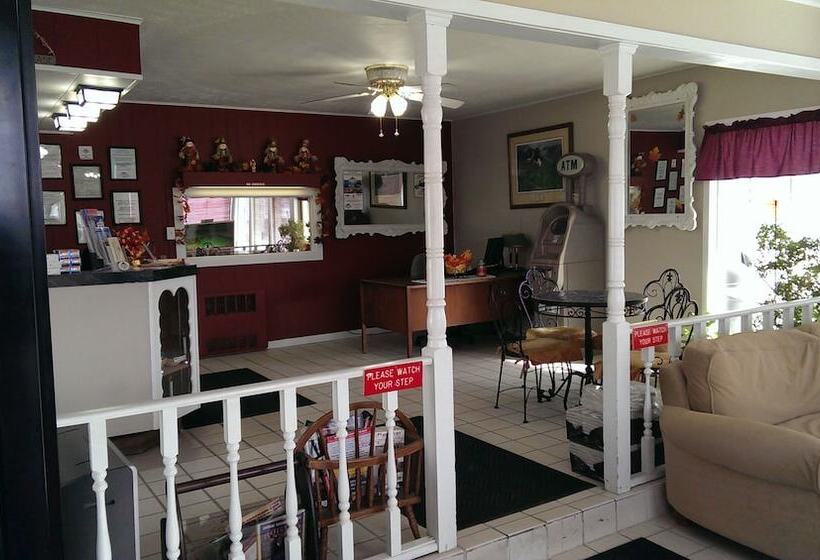 فندق Willard Country Inn