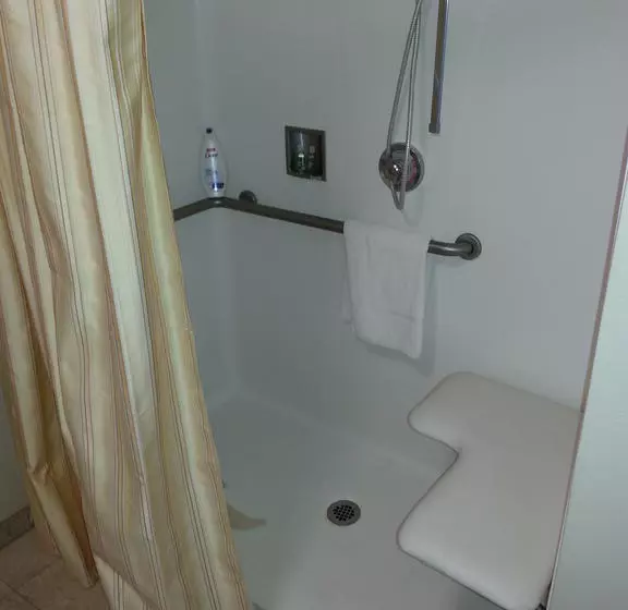 هتل Yosemite Sierra View Bed & Breakfast