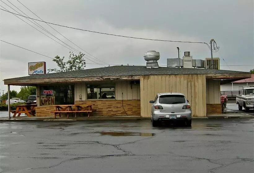 Hub Motel