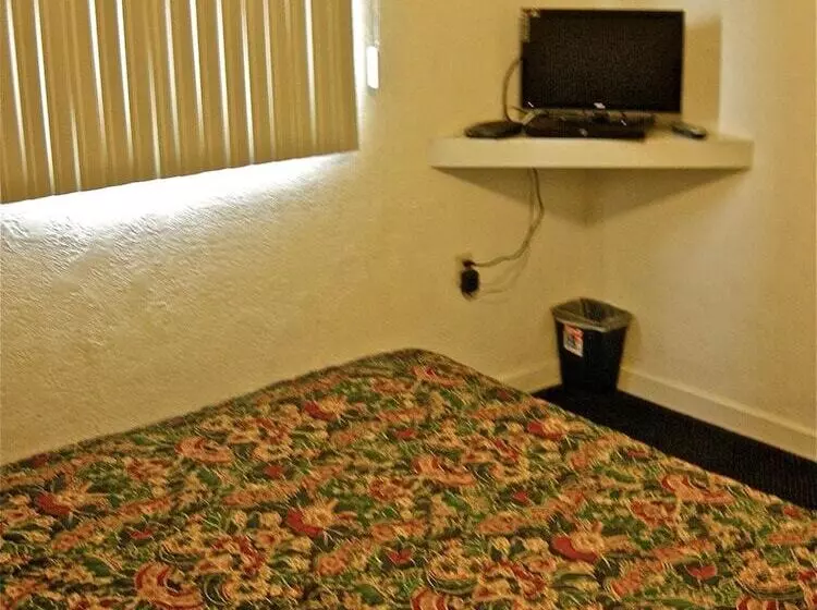 Hub Motel
