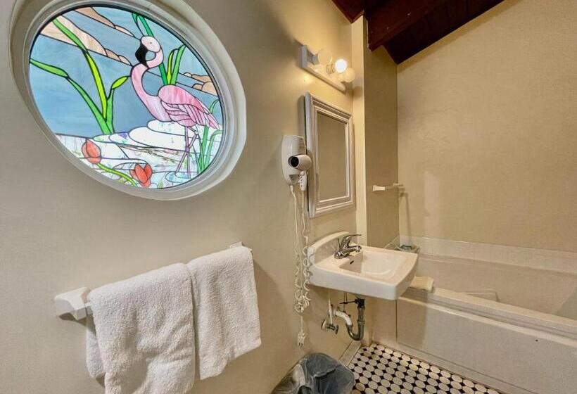 Magic Beach Motel  Vilano Beach, Saint Augustine