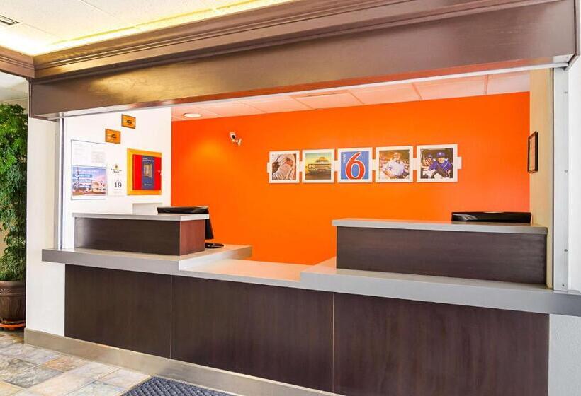 Motel 6 wheatland, Wy