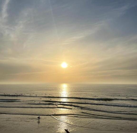 Retkeilymaja Bay Surf Camp