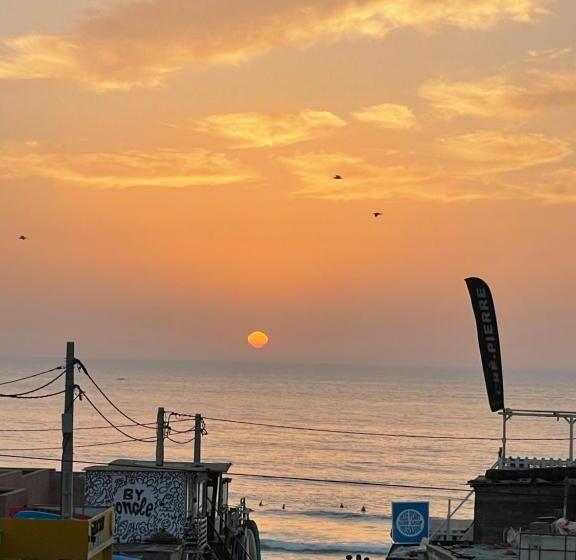 Retkeilymaja Bay Surf Camp