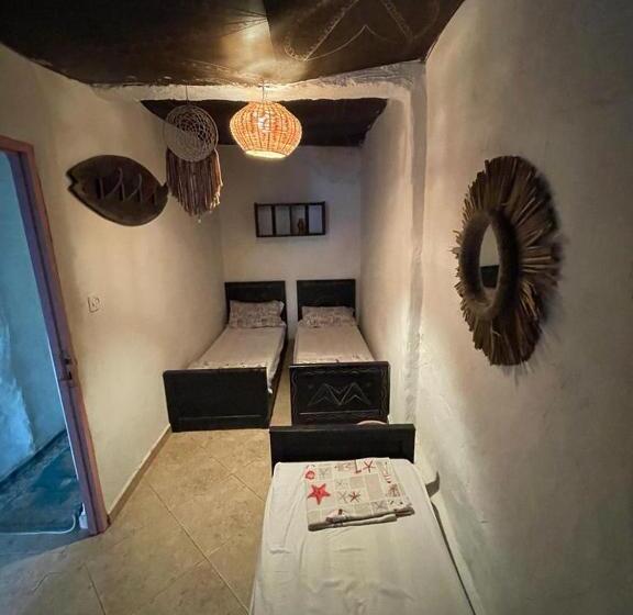 Retkeilymaja Bay Surf Camp