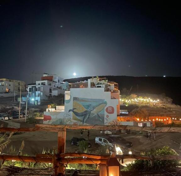 Retkeilymaja Bay Surf Camp